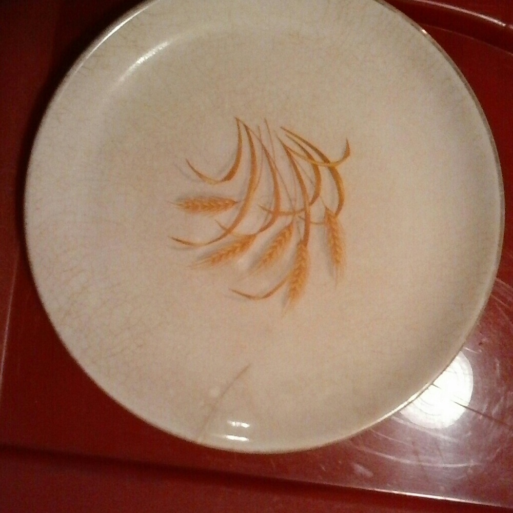 Vintage Made in USA 22 K GOLD Artistic Plate